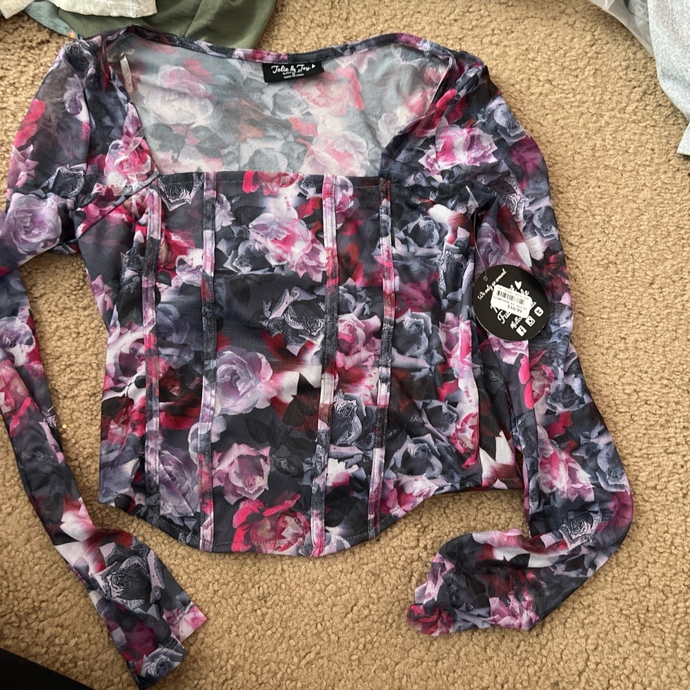 Pink and Black Fitted Floral Blouse